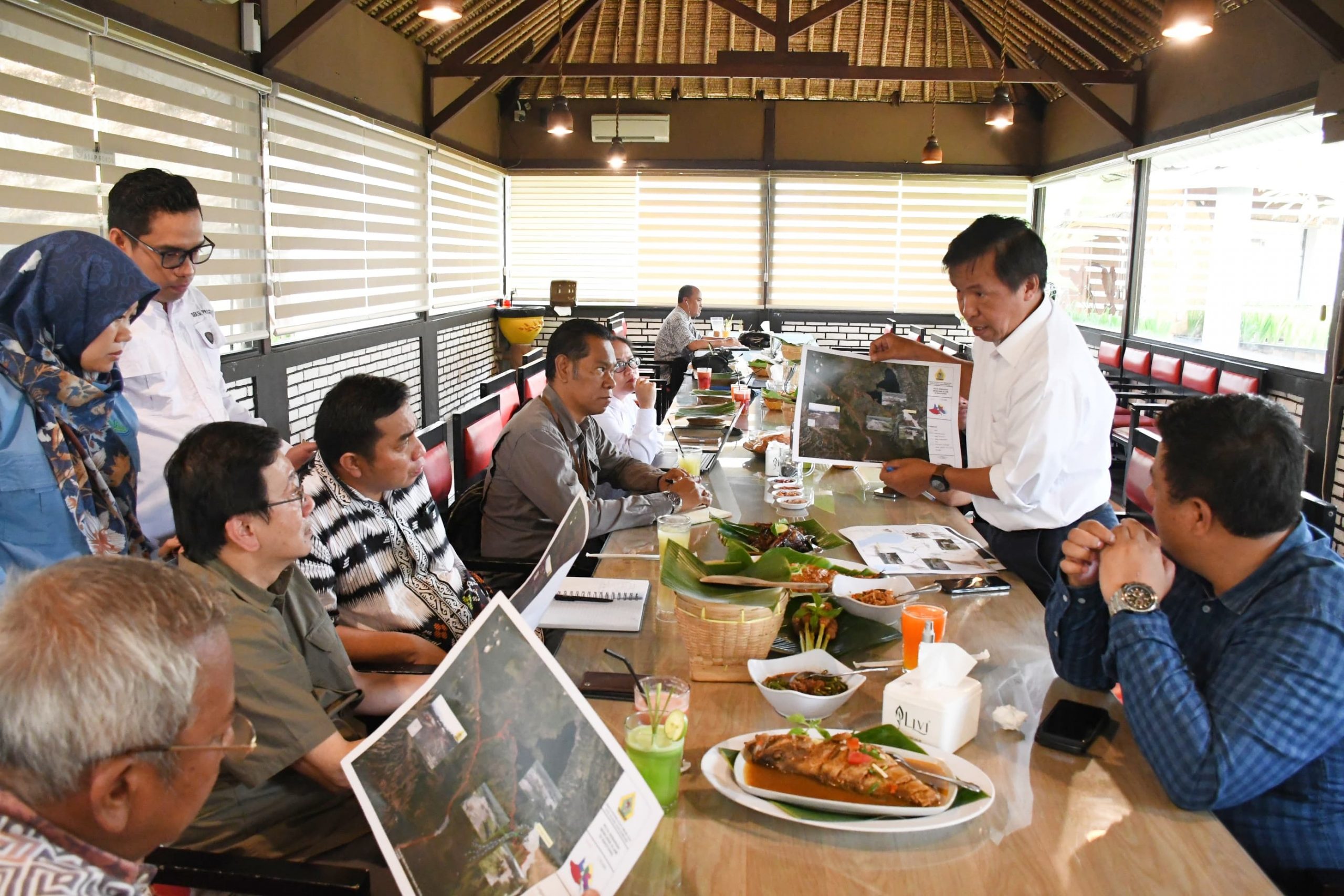 Sikapi Banjir, Bupati Samosir Minta Perhatian LHK Tangani DAS