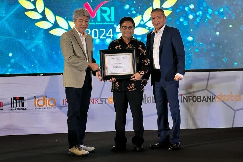 Bank Sumut Raih 3 Penghargaan di Infobank Sle Awards