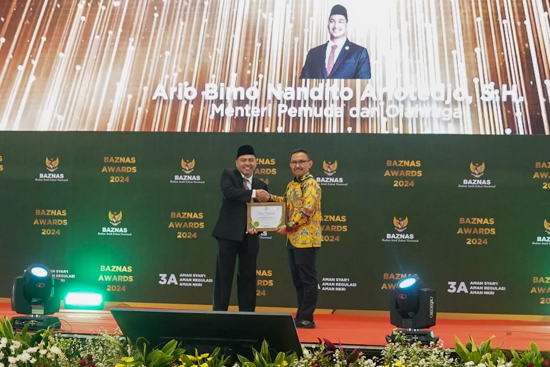 Menpora Dito Raih Penghargaan BAZNAS Awards 2024 Kategori Pejabat Negara Pendukung Zakat