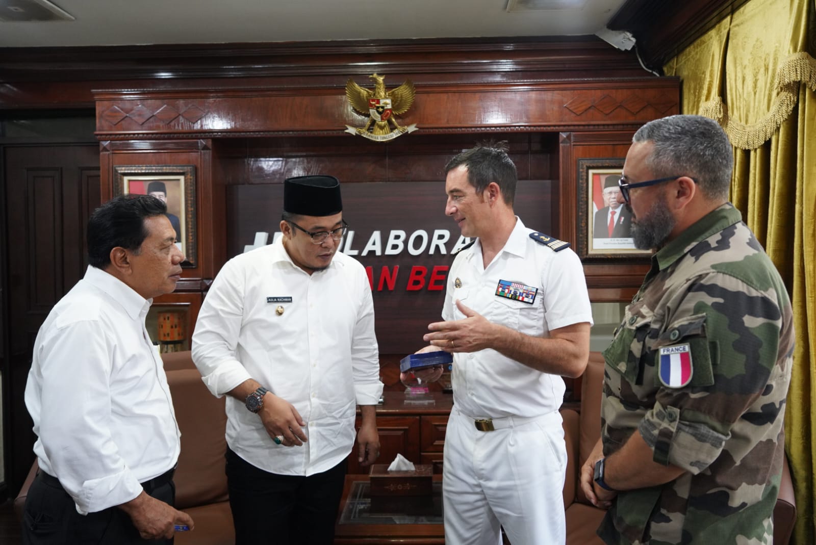 Kapal Perang Prancis Berlabuh di Belawan, Wakil Wali Kota Medan Sambut Sang Komandan