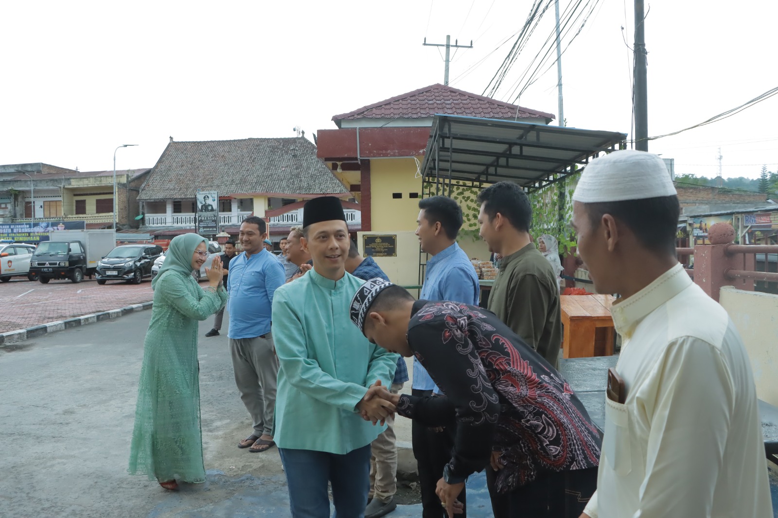 Kapolres dan Ketua Bhayangkari Samosir Gelar Halal Bihalal