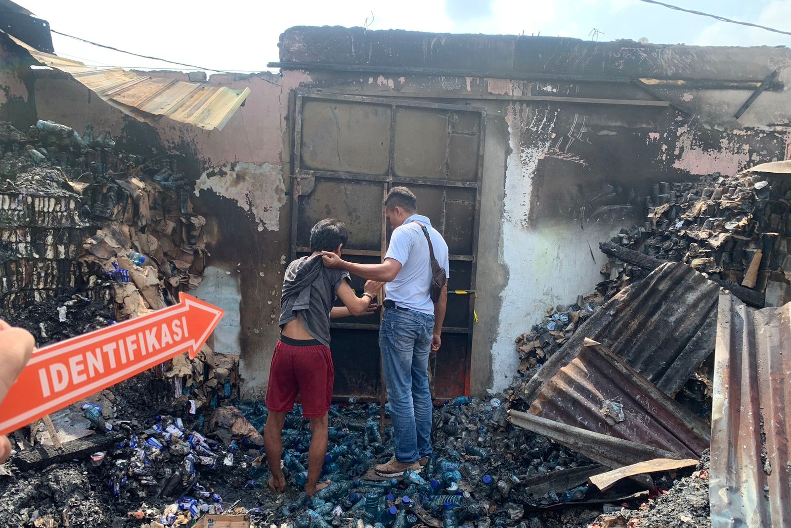 Pencuri Sekaligus Pembakar Toko dan Grosir di Desa Sei Rotan Diringkus