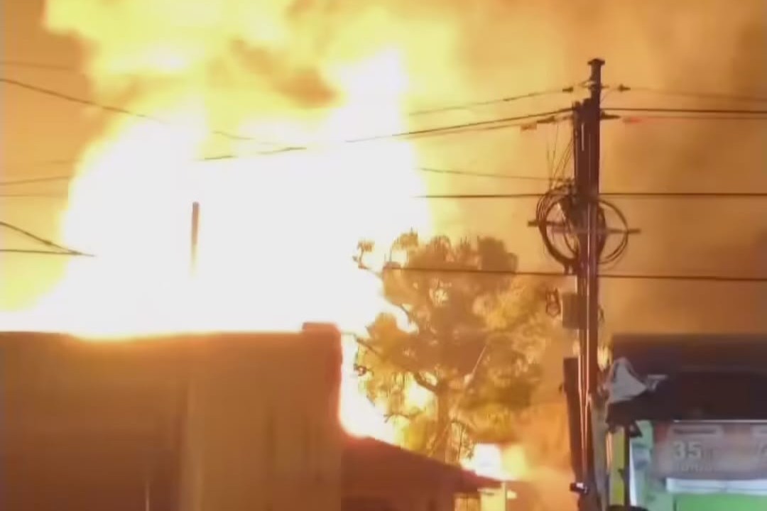 Akibat Kebakaran dan Ledakan Gas LPG di Sei Rotan, 13 Orang Masuk Rumkit Luka Bakar