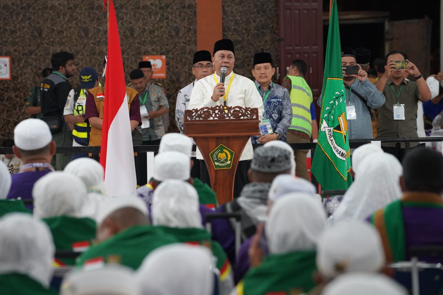 Pemulangan Jamaah Haji Asal Asahan Disambut Kumandang Azan Subuh