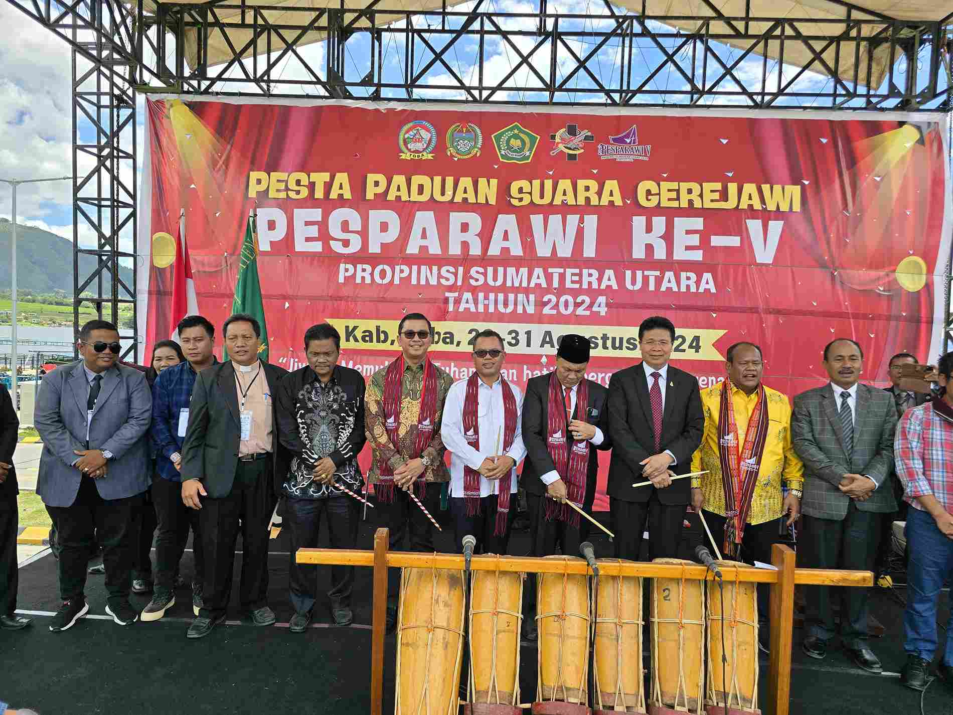 Pesparawi Ke-V Sumut, Pj Gubernur: Perwakilan Daerah Tampilkan Terbaik, Harumkan Nama Daerah Masing-masing