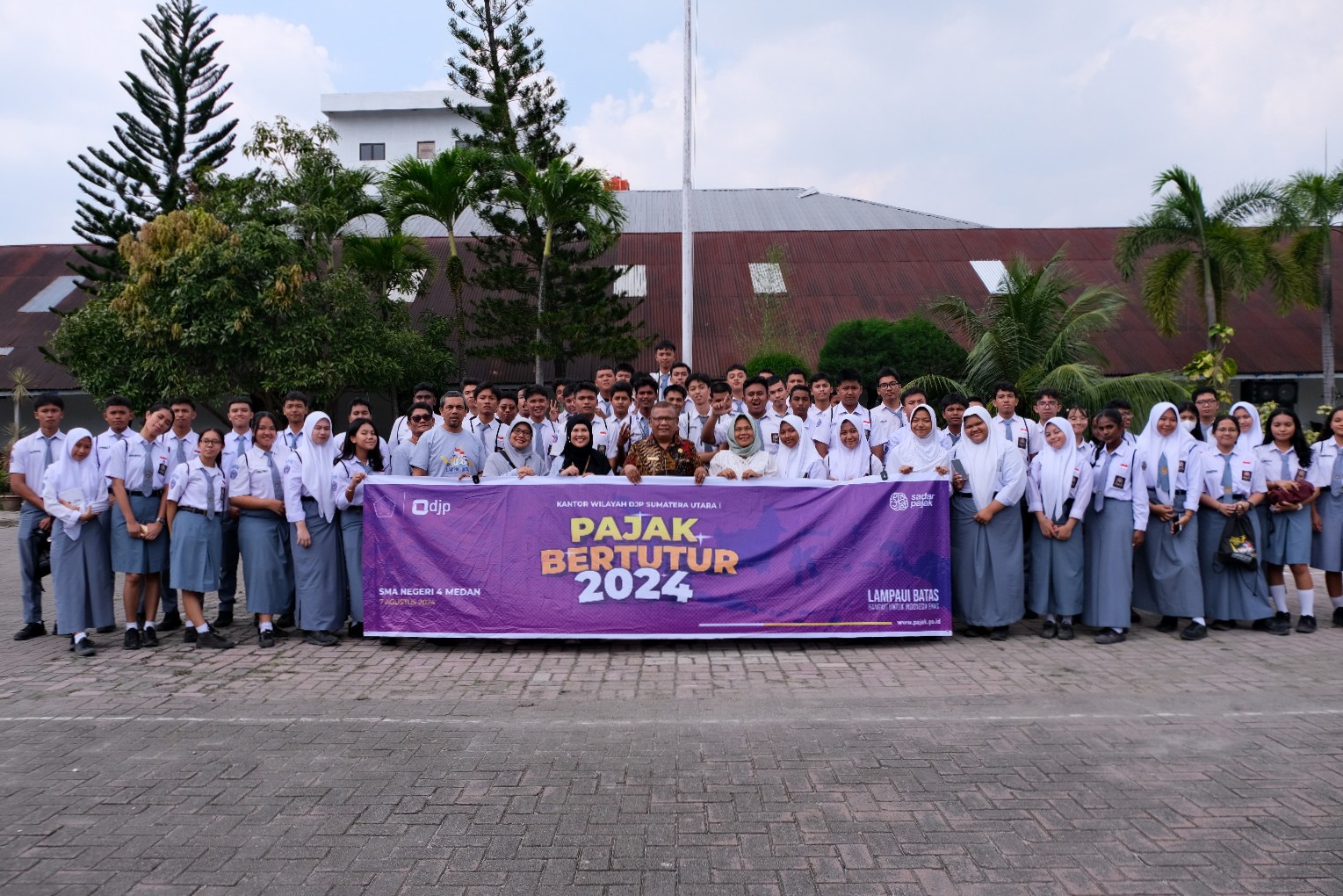 DJP Sumut I Gandeng SMAN 4 Medan Gelar Pajak Bertutur 2024