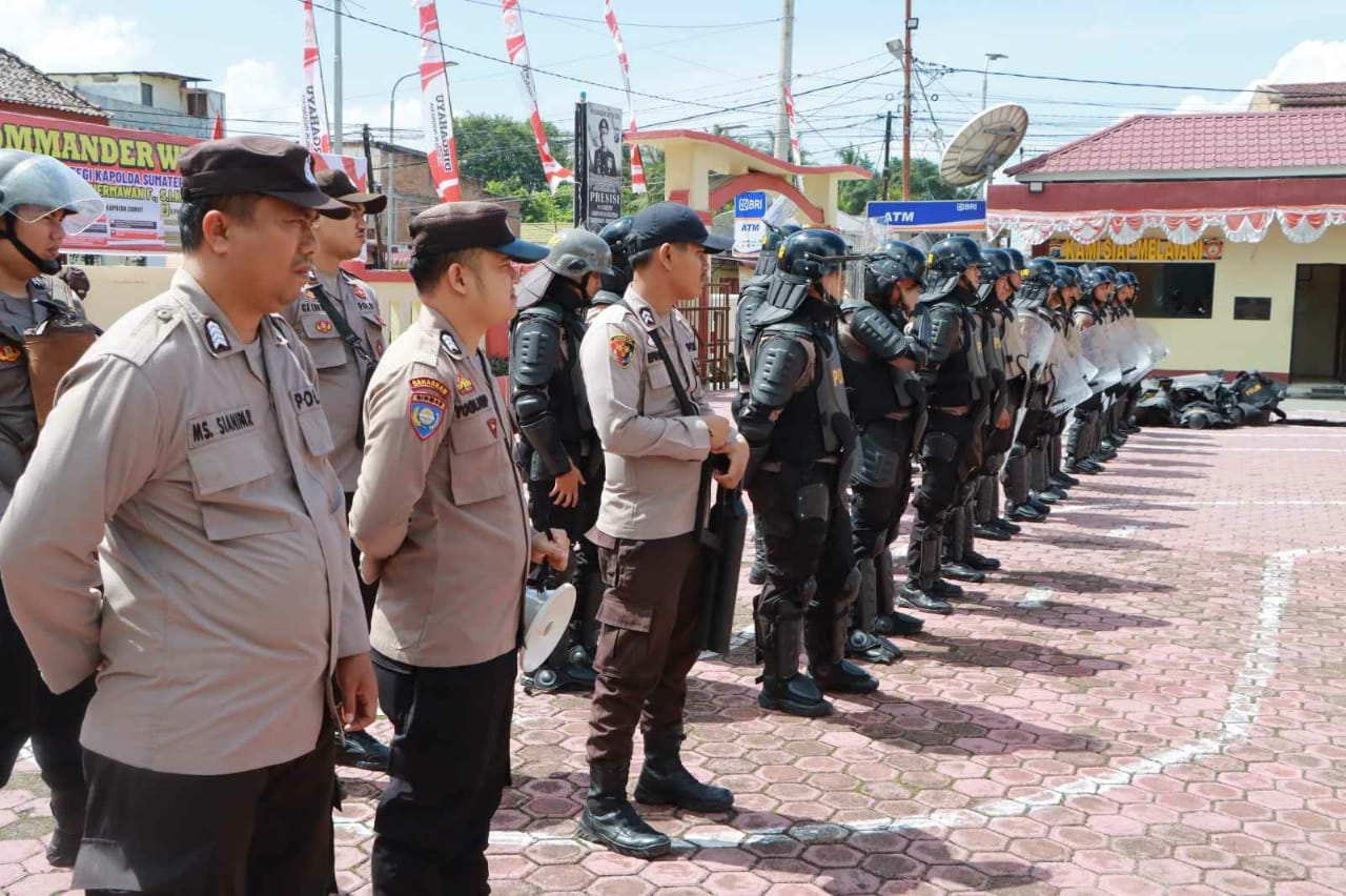 Polres Samosir Latih Kesiapsiagaan Personel Dalmas