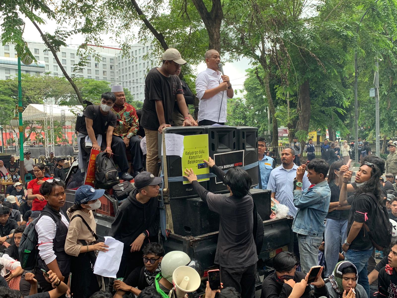 DPRD Sumut Ambil Sikap Tegas, Sutarto Teken Tuntutan Massa