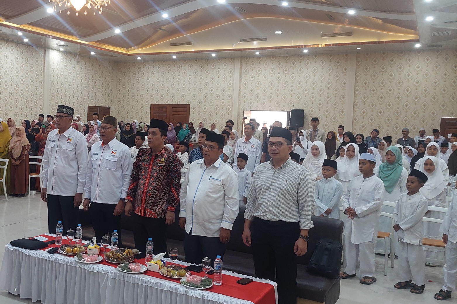 Bersama Anak Yatim, Nuansa Maulid Nabi oleh Ikanas Deli Serdang Seakan Menghadirkan Rasulullah