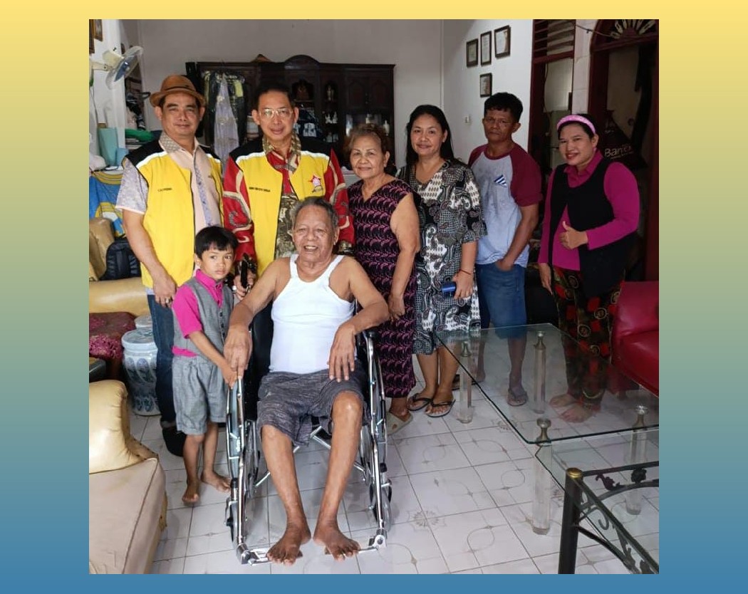 Hamonangan Simangunsong Terharu dapat Bantuan Kursi Roda