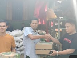 Komunitas Tambang Emas Rakyat Hutabargot Salurkan Bantuan untuk Korban Kebakaran di Madina