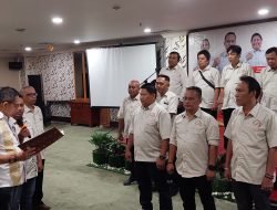 Pengurus Koordinator Wartawan DPRD Medan Dikukuhkan, Wong Chun Sen: Peran Wartawan Sangat Penting Menyampaikan Kinerja DPRD Medan