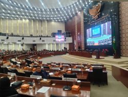 Sidang Paripurna DPRD Sumut Sepi, Sebagian Anggota Hadir via Zoom