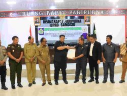 DPRD Samosir Rekomendasikan LKPJ 2024, Bupati Vandiko: Ini Langkah Bersama Majukan Daerah