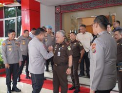 Momen Hangat Kajati Sumut Bertemu Kapolda: Harli Siregar Turun Gunung, Siap Bersihkan Penegakan Hukum Tanpa Tebang Pilih!