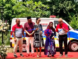 Mobil Ambulans dan Mobil Jenazah dari JNE dan TIKI untuk Kemanusiaan