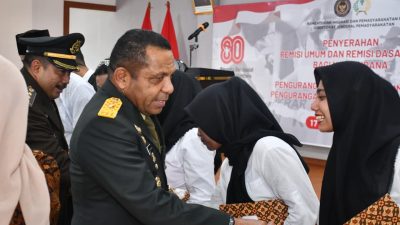 Brigjen TNI Josafath Serahkan Remisi untuk 2.198 Warga Binaan di Lapas Kelas I Medan