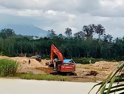 Oknum Bawa-Bawa Nama Wartawan, PETI di Simpang Durian Lingga Bayu Diduga Bebas Beroperasi