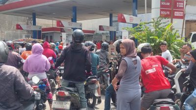 SPBU Diserbu, Wali Kota Medan: Jangan Panik, Kelangkaan BBM Terkendala Pendistribusian