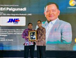 JNE Raih Penghargaan Best Chief Marketing Officer (CMO) Award 2025