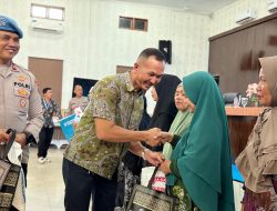 Pelindo Regional 1 Gandeng Polres Belawan Bantu Warga Terdampak Banjir Rob