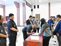 Bupati dan DPRD Samosir Sahkan APBD 2026 Senilai Rp 777 Miliar
