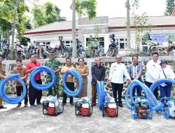 Bupati Samosir Serahkan Bantuan Alsintan, Petani Diminta Gunakan Secara Maksimal