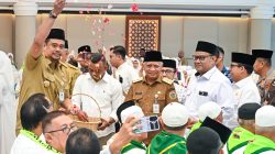 Bobby Nasution Menepungtawari 500 Calon Jemaah Haji, Tekankan Kesehatan dan Nama Baik Sumut