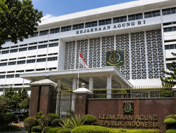 Desakan Menguat, Kejagung Diminta Segera Periksa Bupati Melawi Terkait Dugaan Korupsi Rp97 Miliar