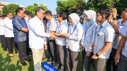 Menaker Ingatkan Ancaman AI: Pekerja Harus Inovatif atau Tertinggal