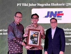 Wujudkan Semangat Connecting Happiness, JNE Raih Penghargaan Indonesia CSR Awards 2026