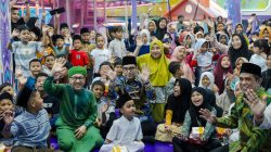 Lebaran Yatim di Medan: Rico Waas Ajak 428 Anak Yatim dan Dhuafa Belanja Perlengkapan Sekolah