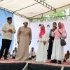 Bobby Nasution Berangkatkan 10 Warga Umrah, Zakat ASN Sumut Bedah 10 Rumah di Sergai