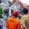 Rico Waas Kerahkan Kekuatan Pemko Medan, Operasi Pencarian Korban Ledakan Grand Polonia Berpacu dengan Waktu