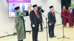 OJK Lantik Dua Pejabat Strategis, Perkuat Organisasi Hadapi Implementasi UU P2SK