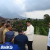 Sinabung Naik Siaga, Magma Bergerak ke Permukaan, 684 Warga Kuta Tengah Dievakuasi