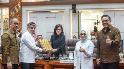 Pemerintah Serahkan DIM RUU Pelindungan Ketenagakerjaan kepada DPR