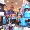 Teknologi Makin Canggih, Wamenaker Dorong Teknisi Ponsel Naik Kelas