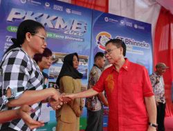 Dari Penjual Sate dan Pekerja Keliling, Anak-anak Ini Menemukan Jalan ke Perguruan Tinggi