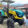 Rapidin Serahkan Traktor ke Petani Parlilitan, Ada Janji Bibit Jagung Menyusul