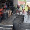 Dari Batok Kelapa ke Lapangan Kerja: Mimpi Rahmat yang Terganjal Modal
