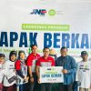 Gandeng IZI, JNE Medan Bantu 10 Pedagang UMKM Kembangkan Usaha Lewat Lapak Berkah