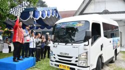 Respons Usulan Bupati Samosir, Bobby Nasution Luncurkan Enam Bus Gratis untuk Pelajar